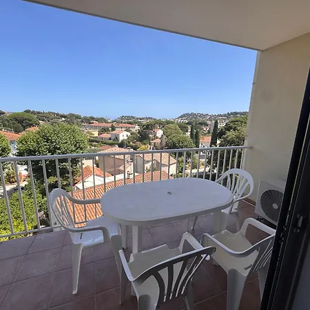 T2 Au Coeur De Cavalaire-sur-Mer